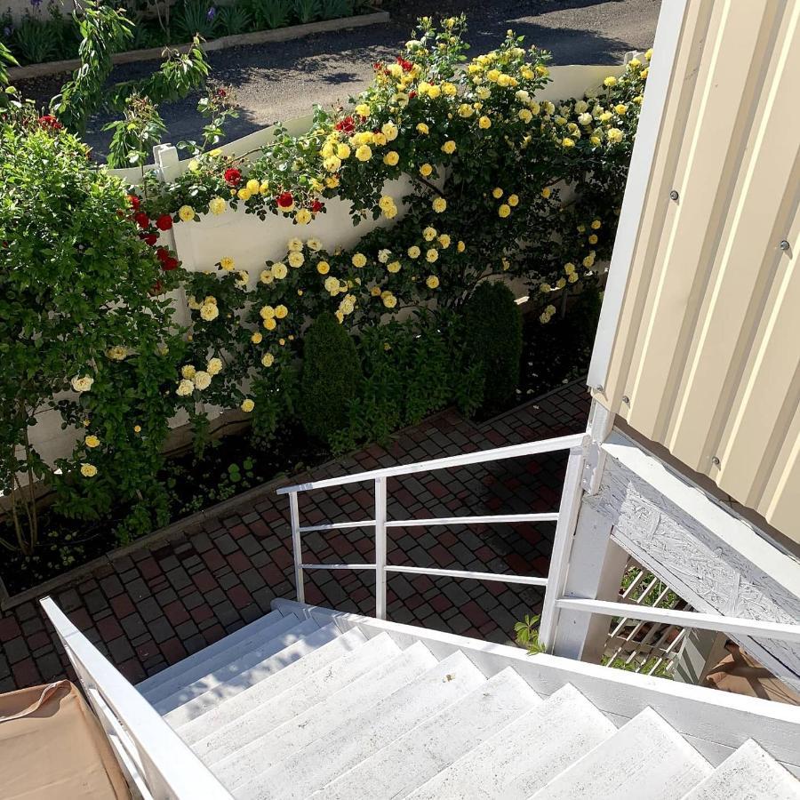 Guest House Santin Черноморск Екстериор снимка