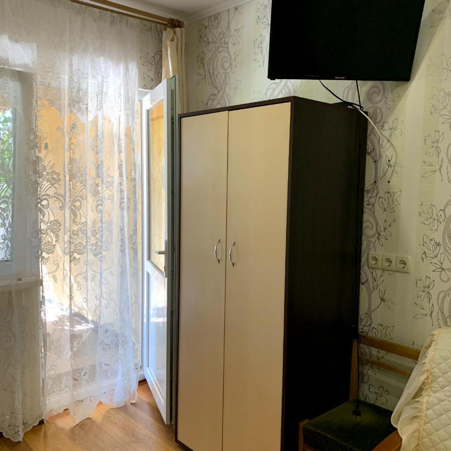Guest House Santin Черноморск Екстериор снимка