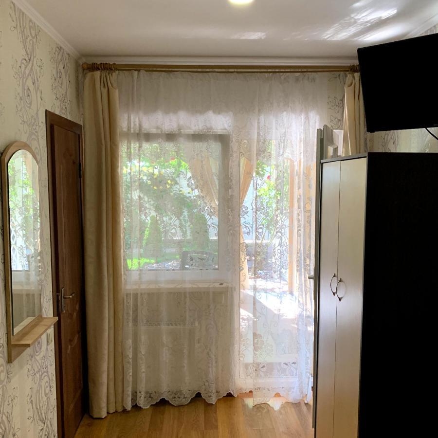 Guest House Santin Черноморск Екстериор снимка