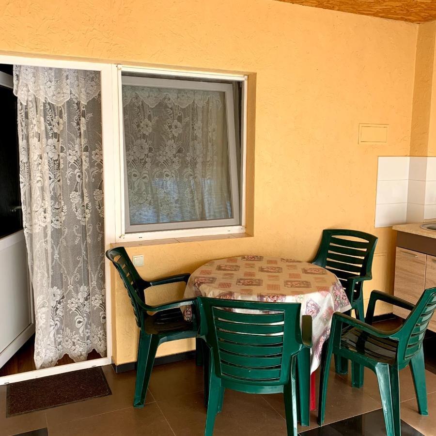 Guest House Santin Черноморск Екстериор снимка
