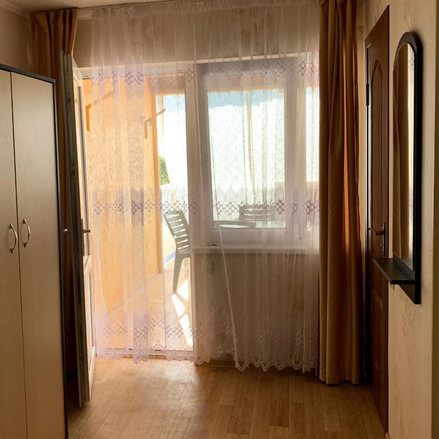 Guest House Santin Черноморск Екстериор снимка
