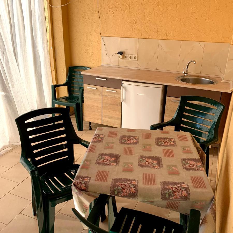 Guest House Santin Черноморск Екстериор снимка