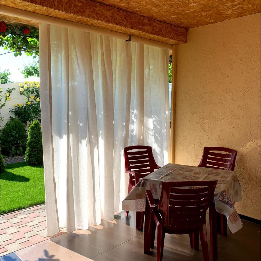 Guest House Santin Черноморск Екстериор снимка