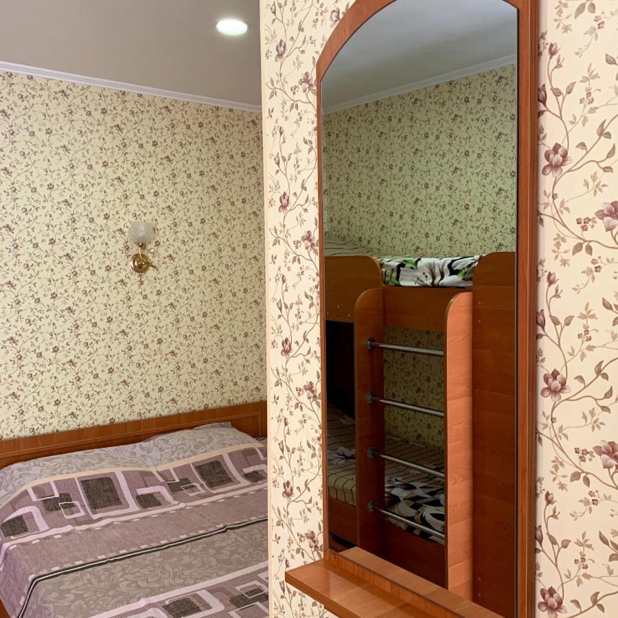 Guest House Santin Черноморск Екстериор снимка